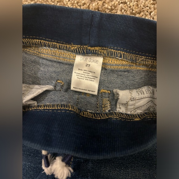 Toddler Boy Jeans - Picture 2 of 3